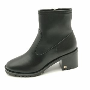 Only 1 Shoe NOT PAIRS